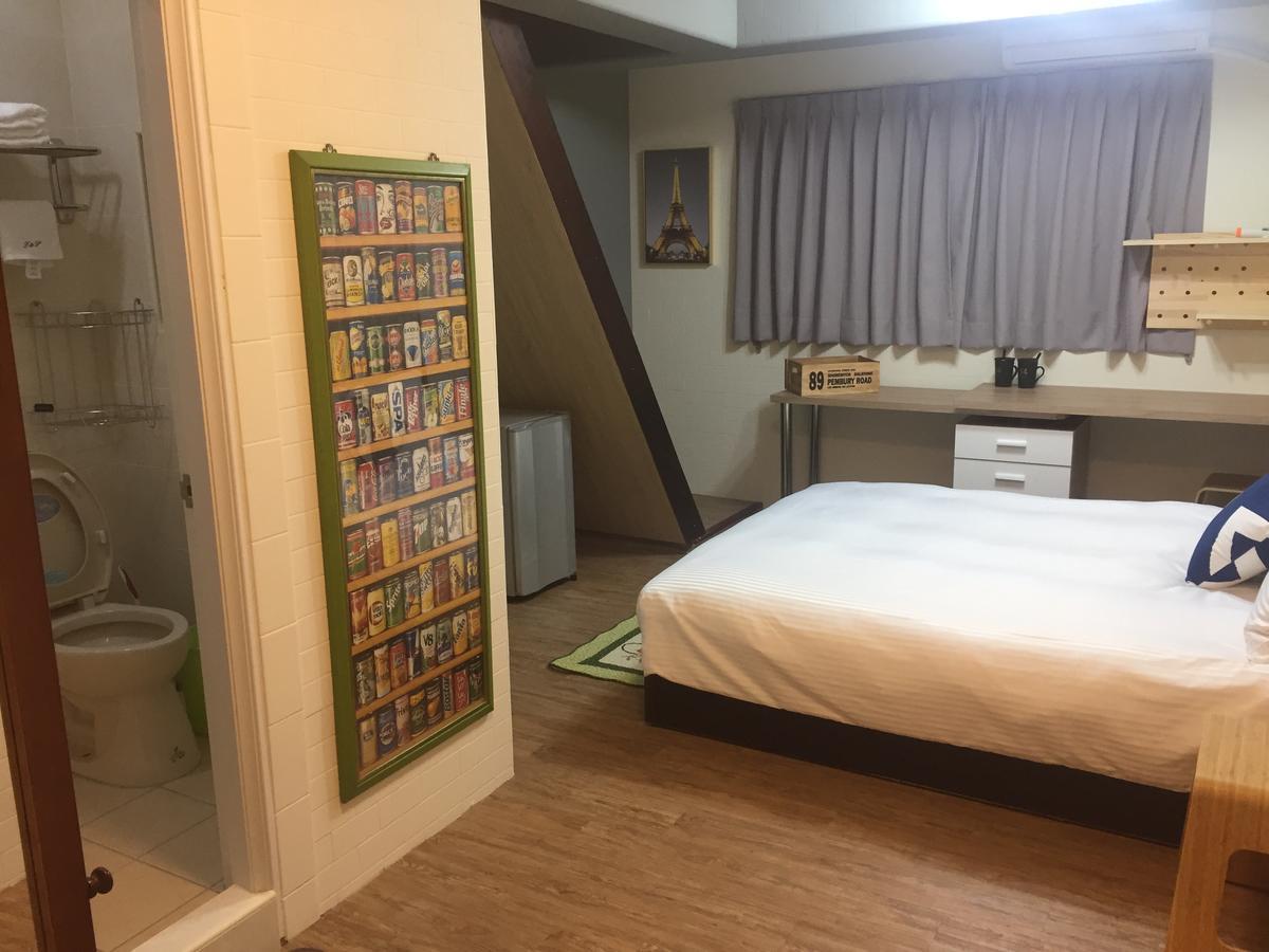Traveler Station Hotel Kaohsiung Exterior photo
