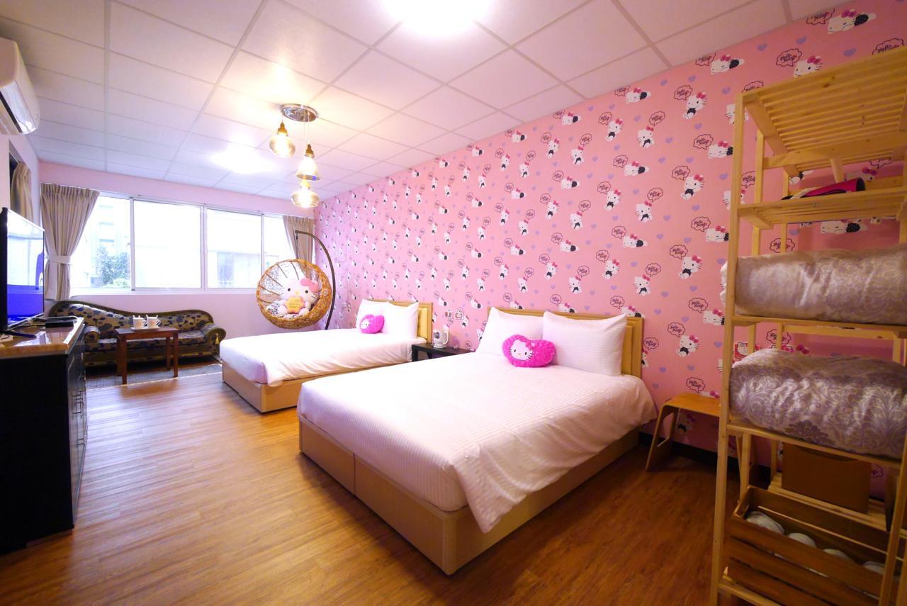 Traveler Station Hotel Kaohsiung Exterior photo